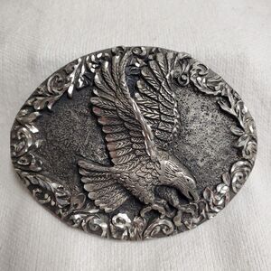 Vintage EJC 93 1993 Eagle Flying Diving Bird Trees Belt Buckle, USA, Diamond Cut